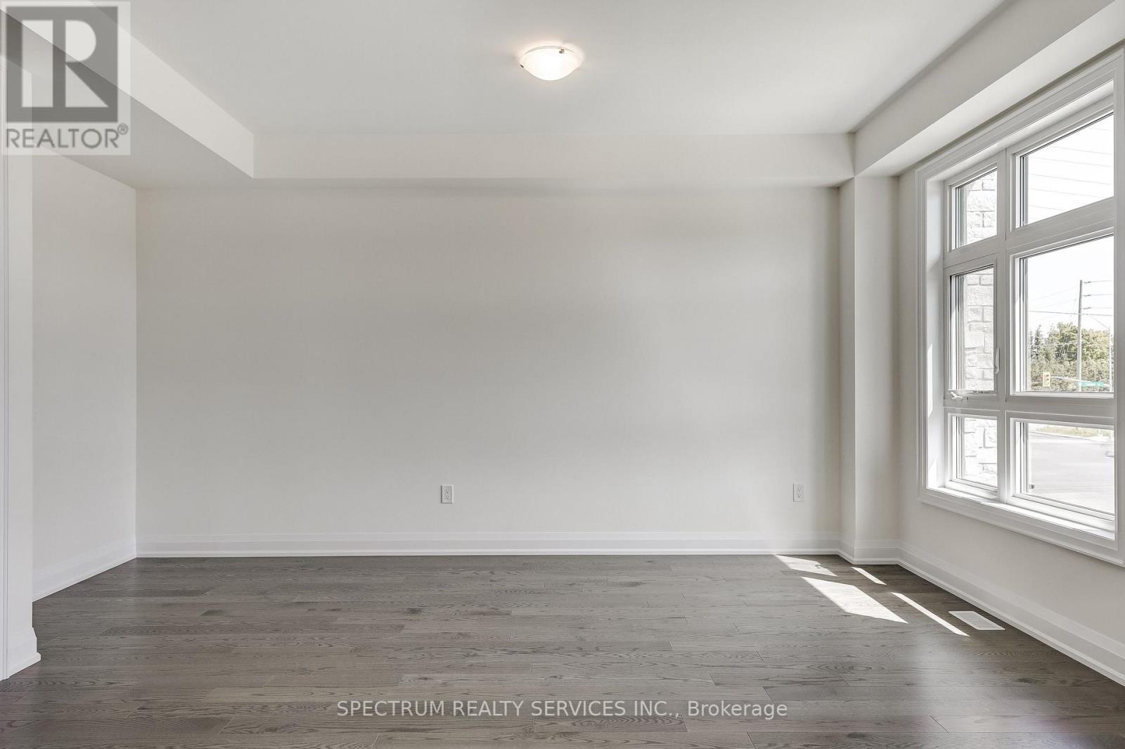 72 ADARIO CRESCENT - 20