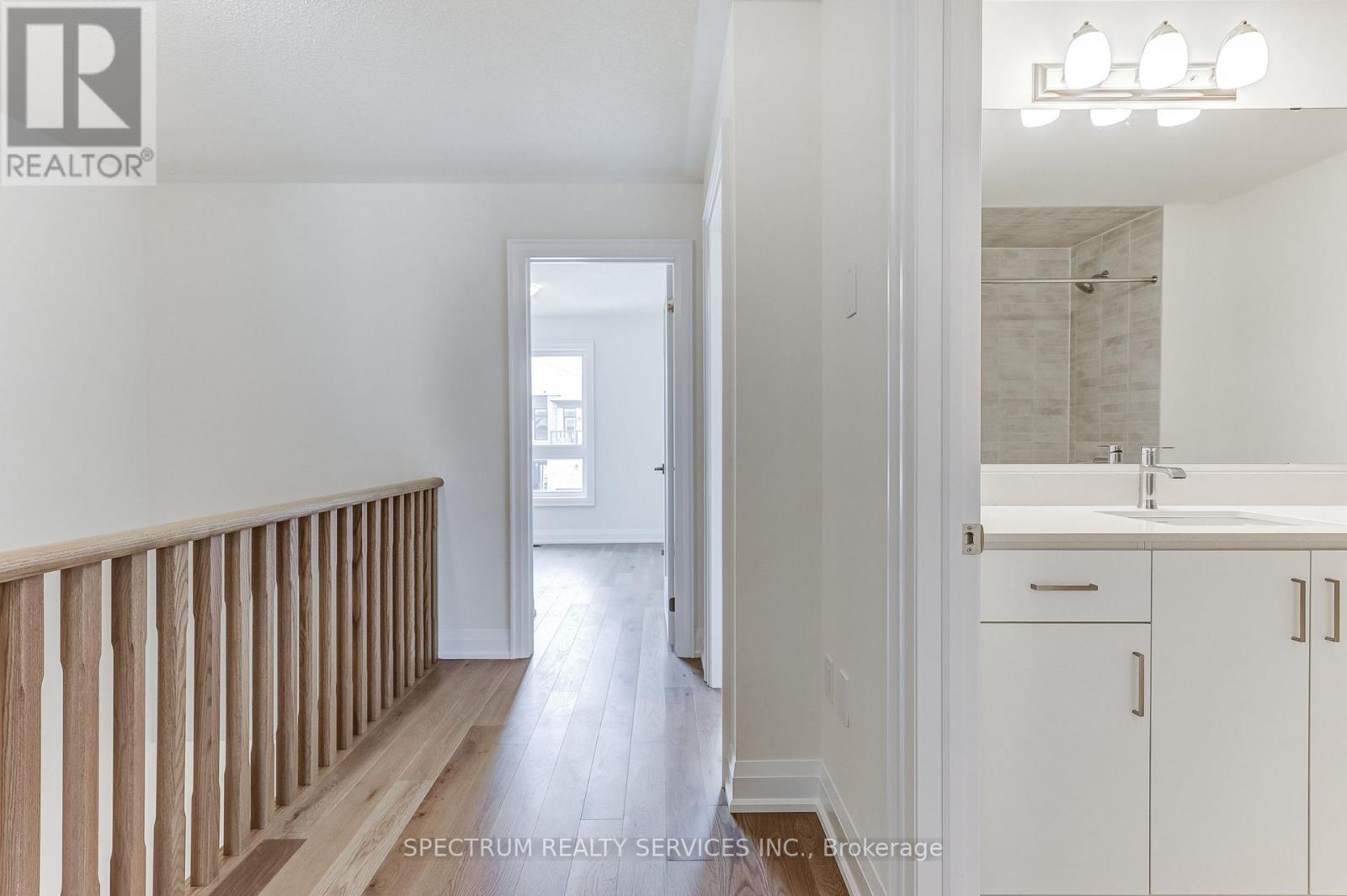 103 ADARIO CRESCENT - 28