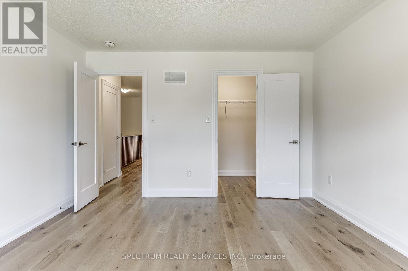 103 ADARIO CRESCENT - 34