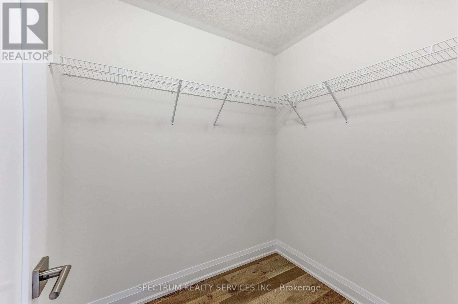 103 ADARIO CRESCENT - 42