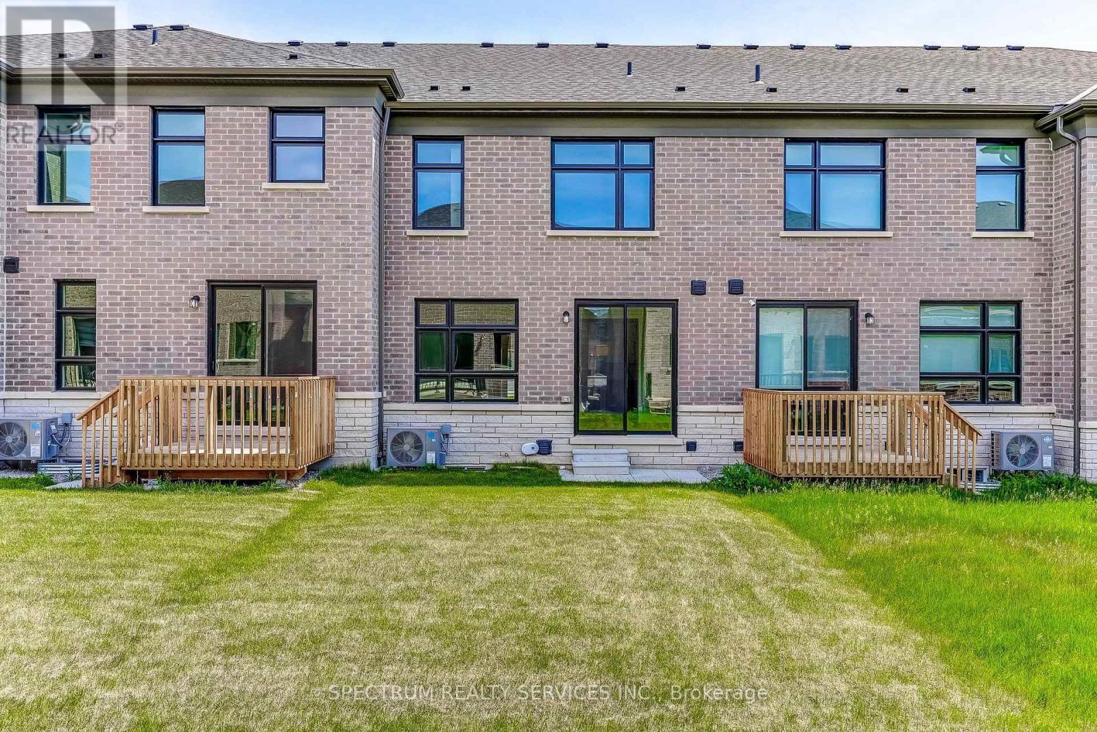 103 ADARIO CRESCENT - 47
