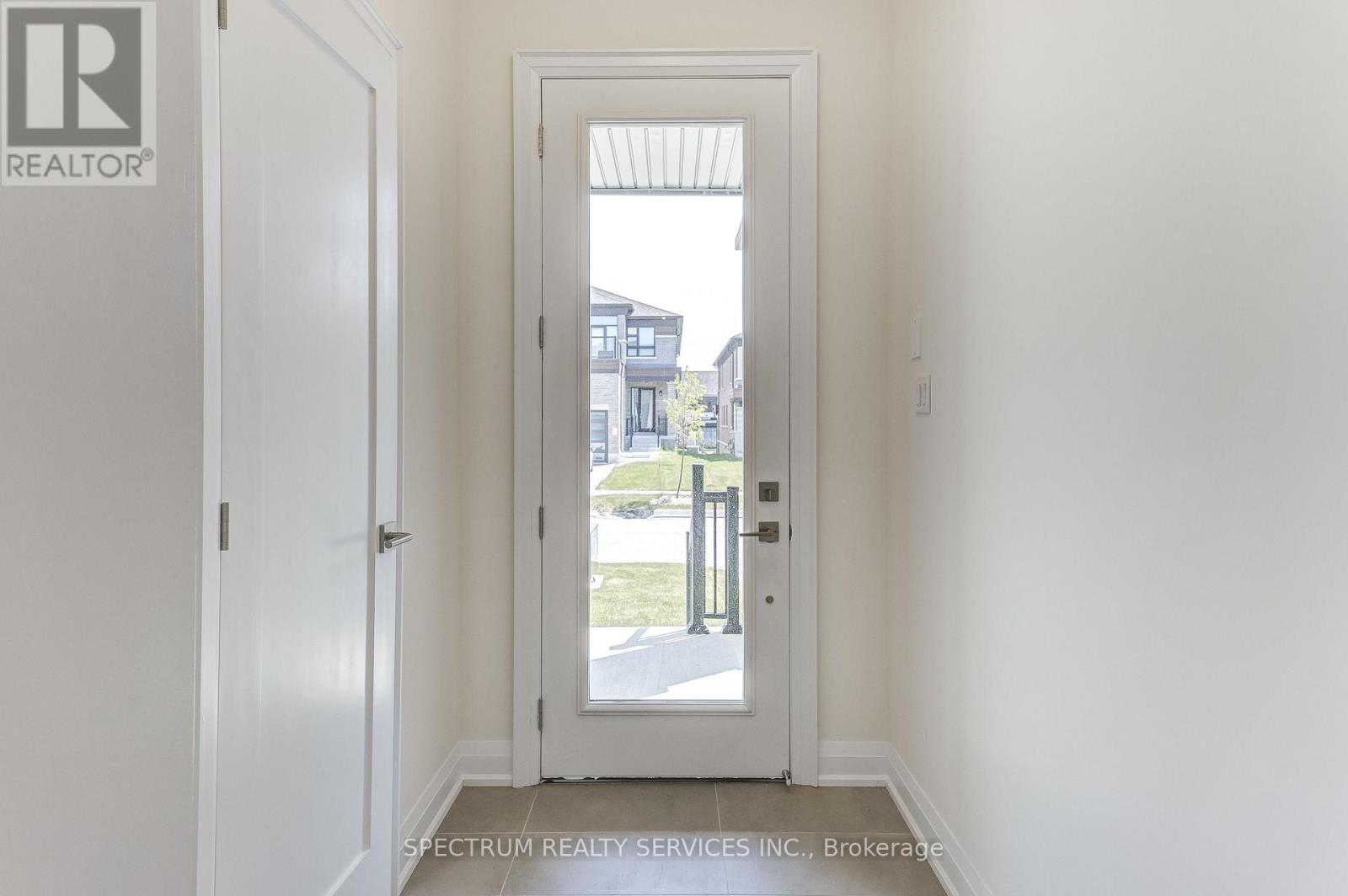 103 ADARIO CRESCENT - 7