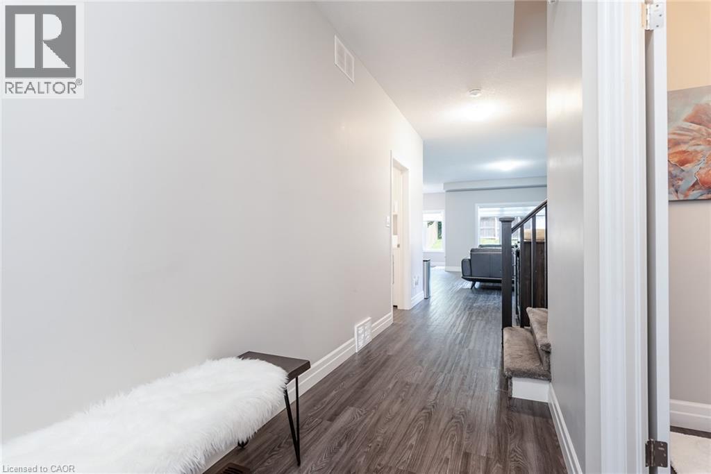 51 CRAB APPLE Court - 16