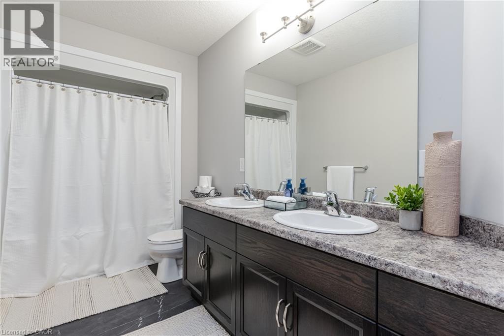 51 CRAB APPLE Court - 42