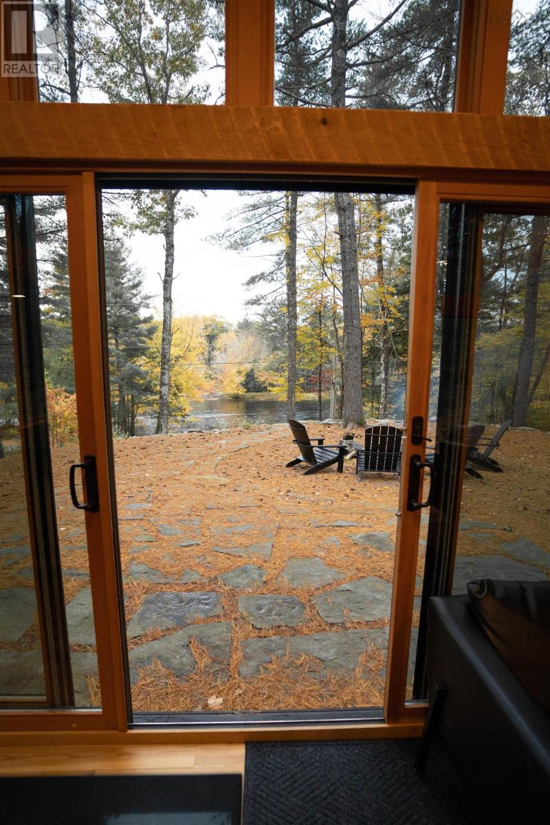 3670 Medway River Road - 22
