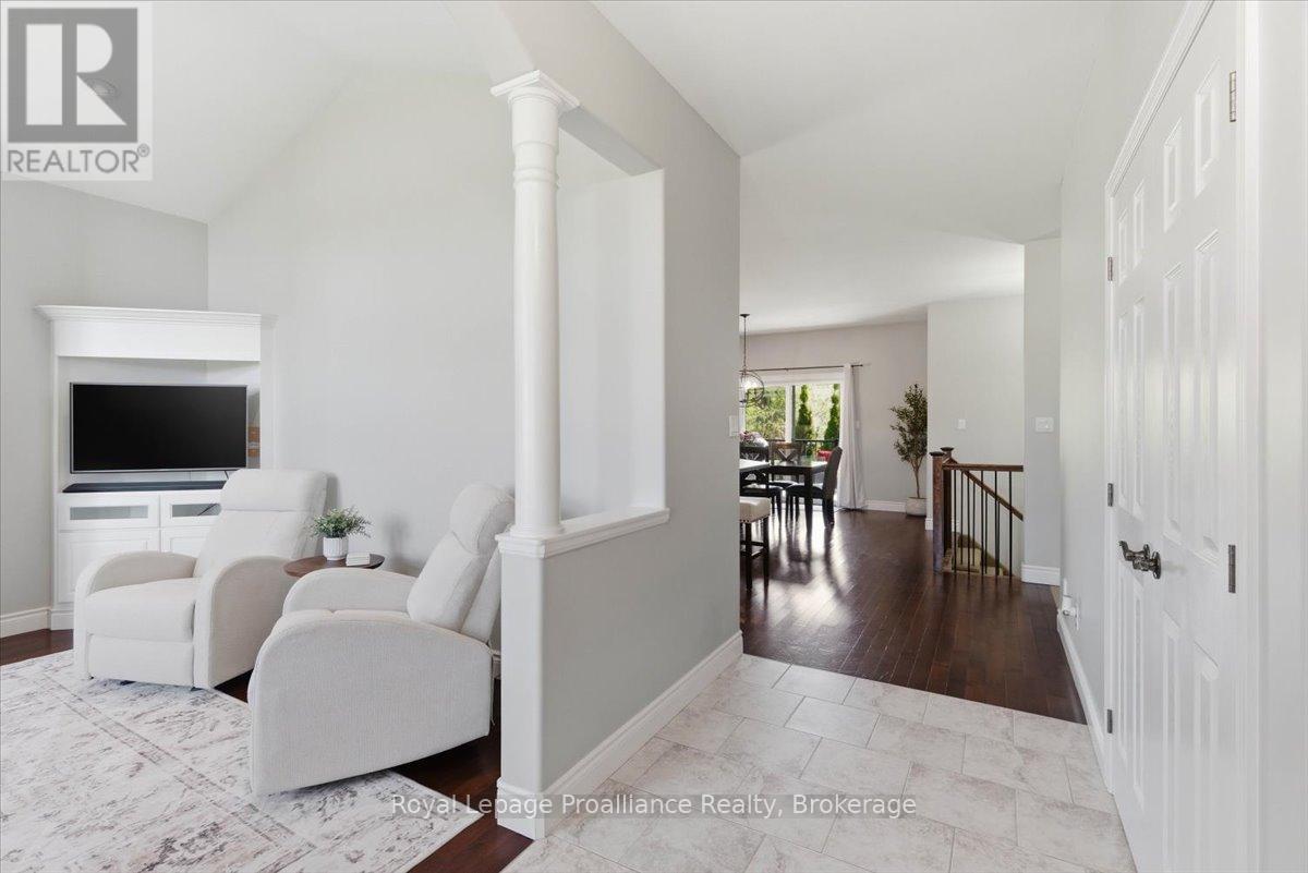 109 PINNACLE STREET - 10