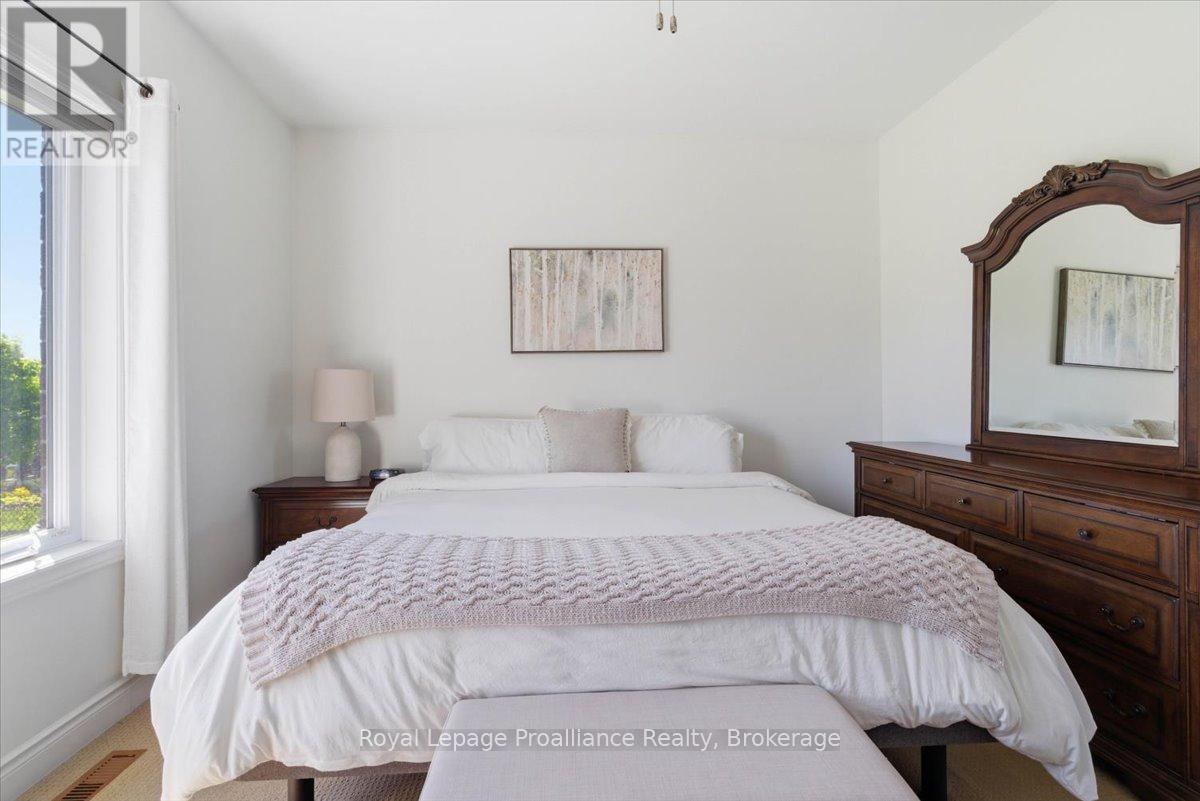 109 PINNACLE STREET - 27