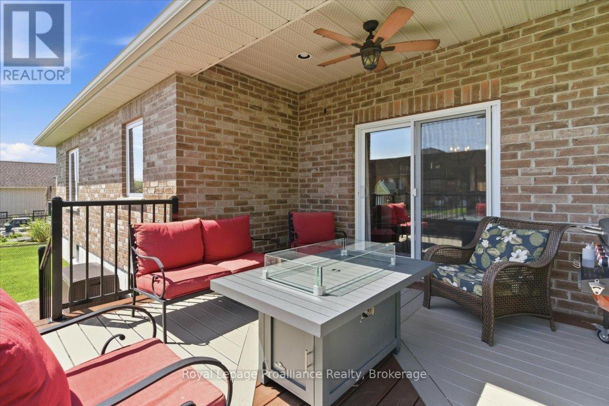109 PINNACLE STREET - 42