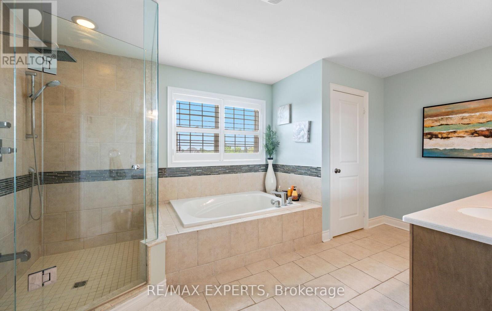 39 PAISLEY GREEN AVENUE - 19
