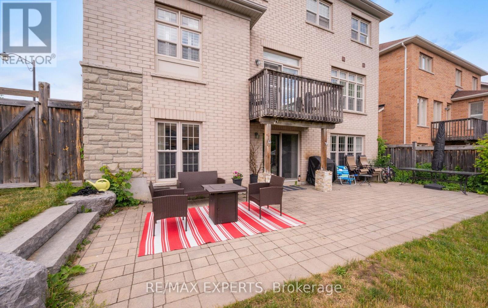 39 PAISLEY GREEN AVENUE - 45