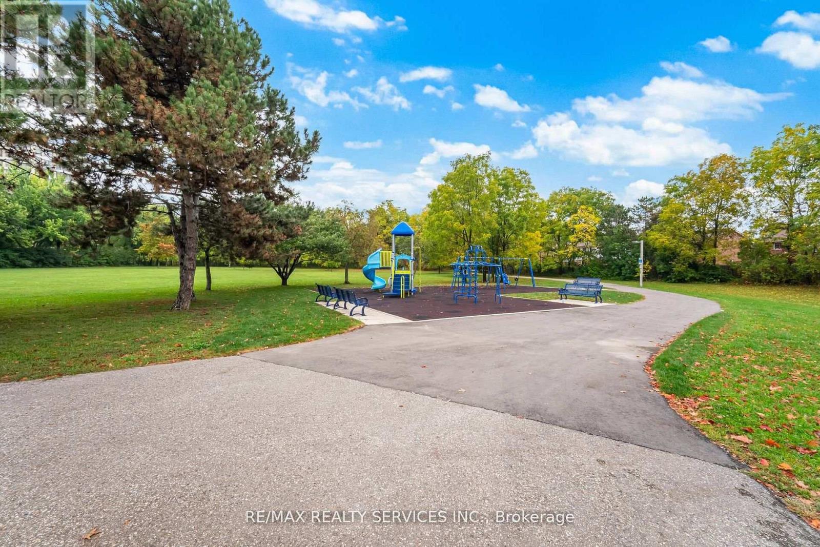 #711 330 MILL STREET S - 50