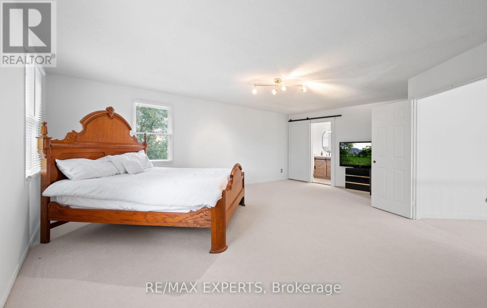 1 GOODFELLOW CRESCENT - 19