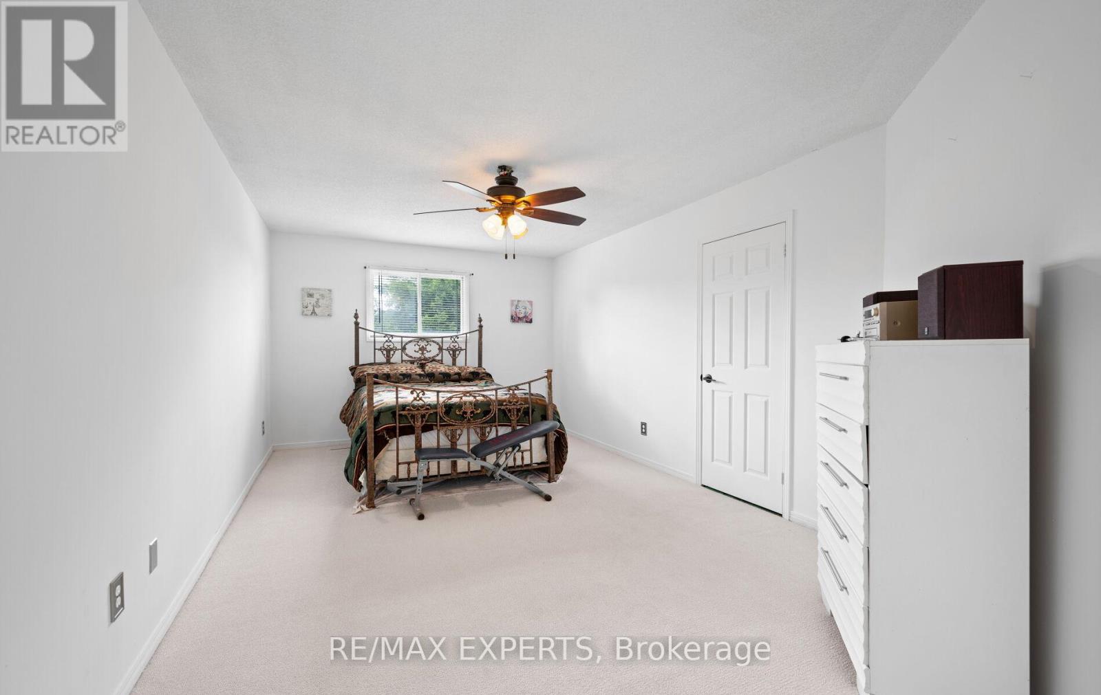 1 GOODFELLOW CRESCENT - 26