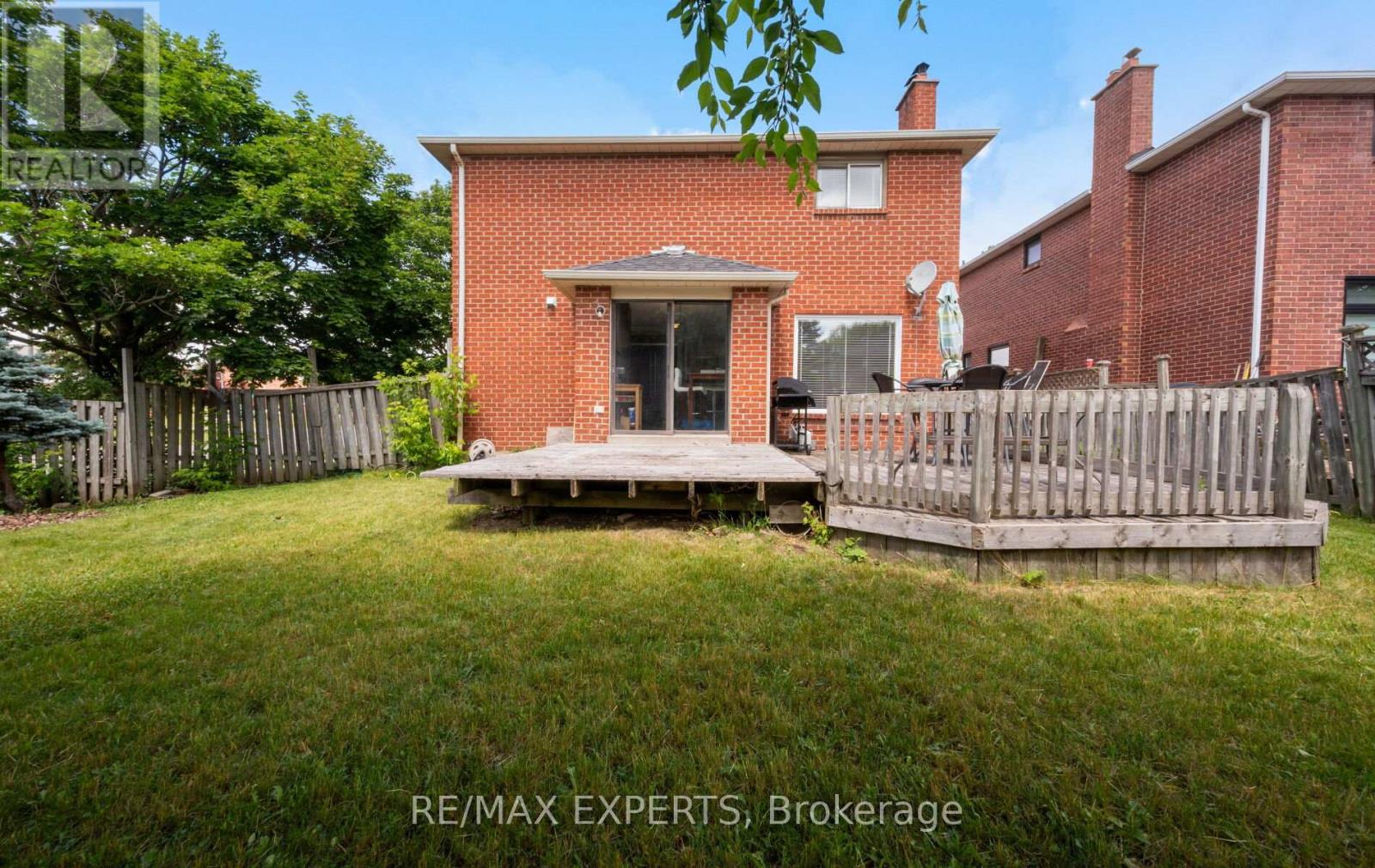 1 GOODFELLOW CRESCENT - 48