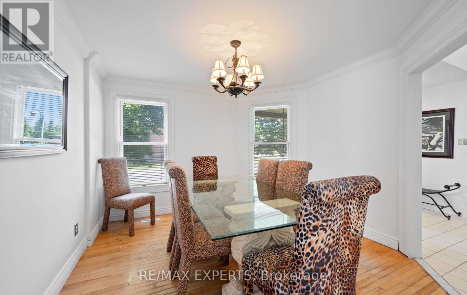 1 GOODFELLOW CRESCENT - 8