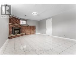 22 Bamford Crescent, Toronto, ON M3N1T8 Photo 11