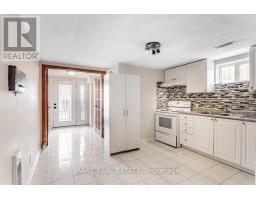 22 Bamford Crescent, Toronto, ON M3N1T8 Photo 7