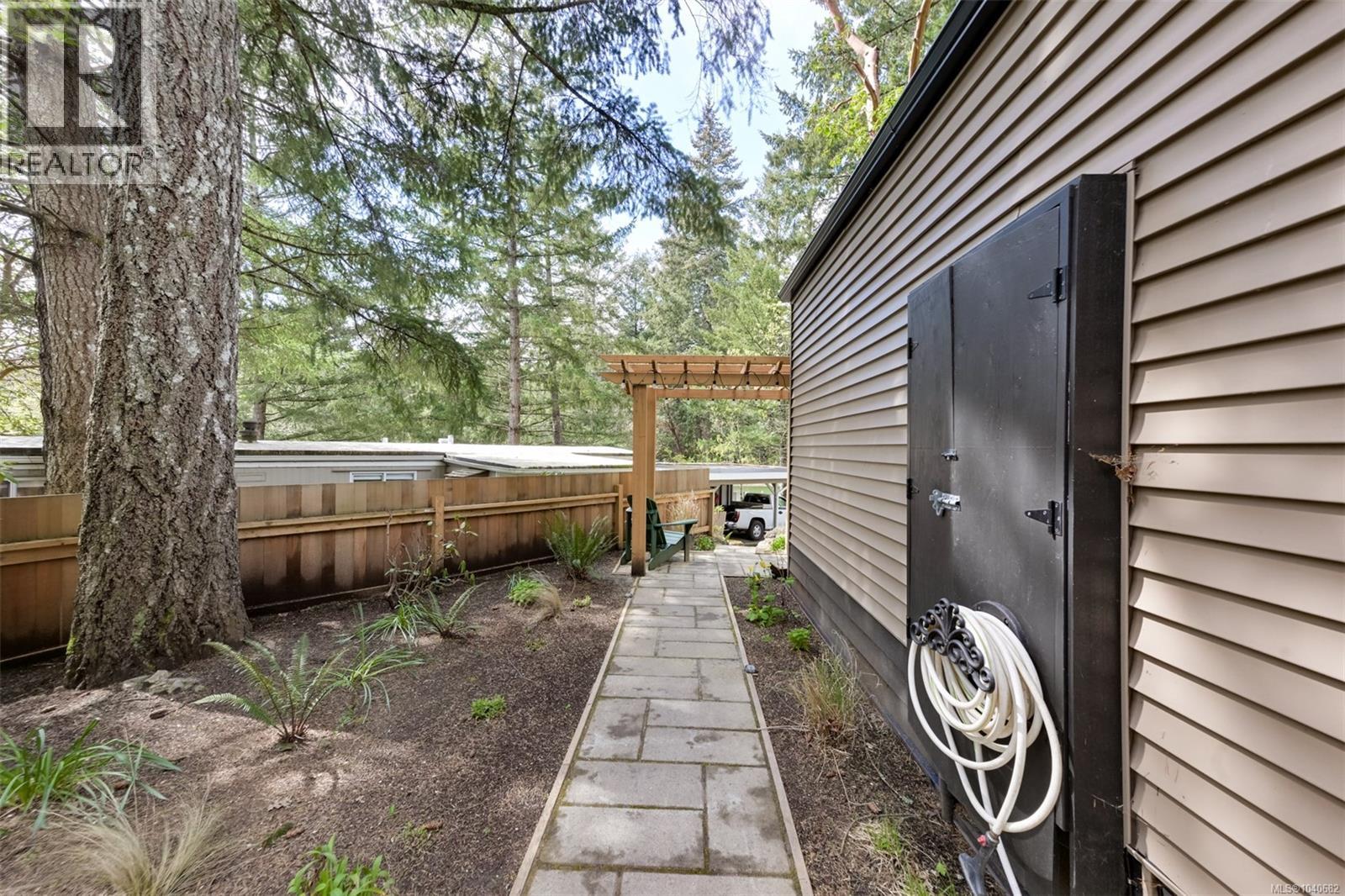 17 2500 Florence Lake Rd, Langford