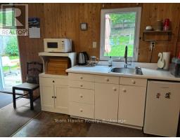 48 Mcarthur Drive, Penetanguishene, ON L9M1W9 Photo 6