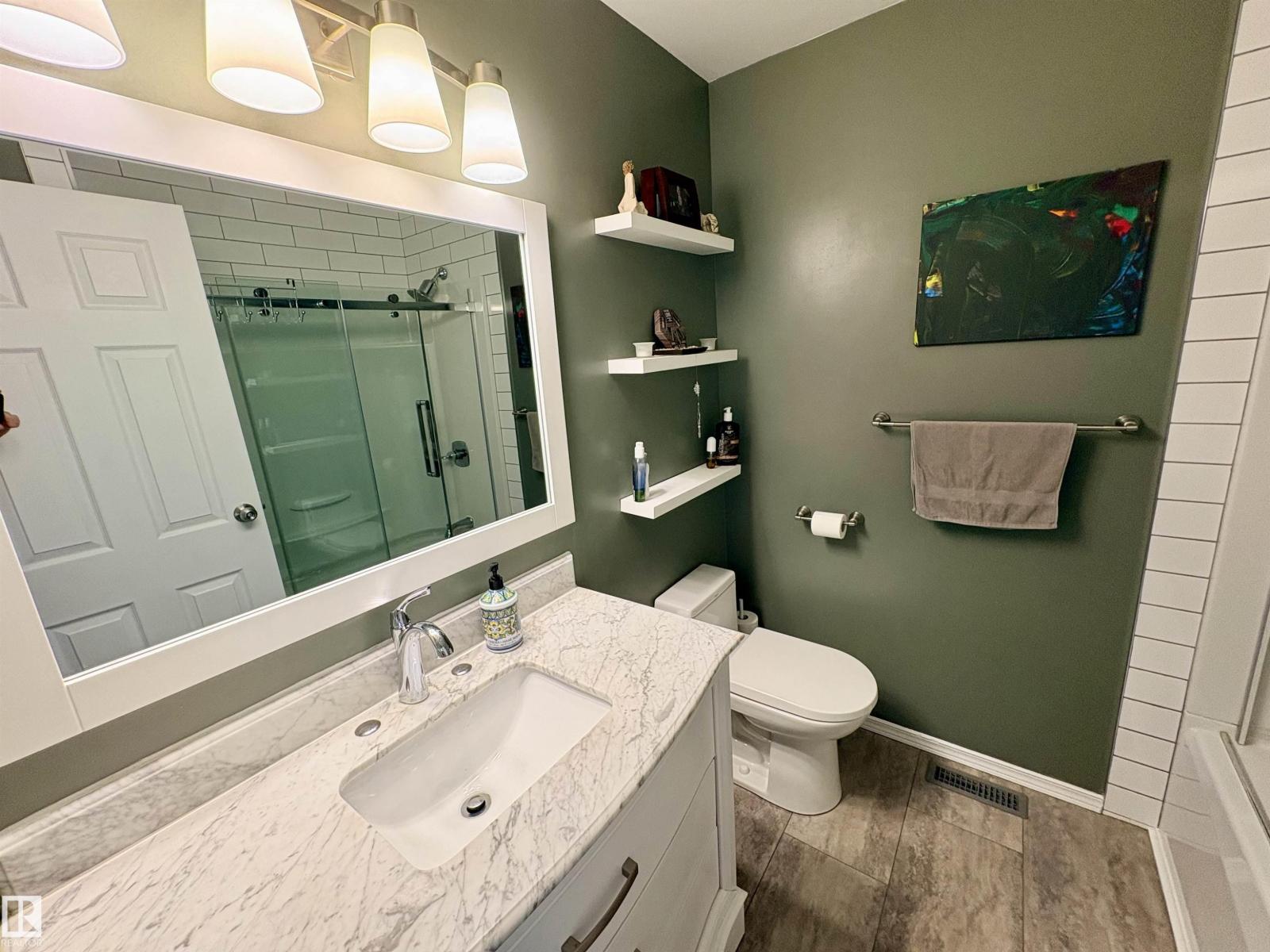 41 ABBEY CR — photo 23