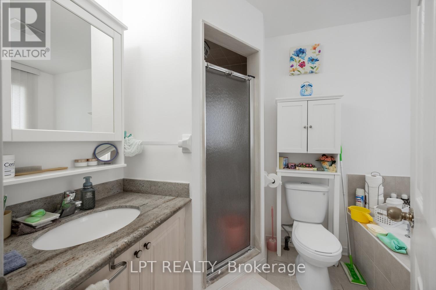 3040 BENTLEY DRIVE - 19
