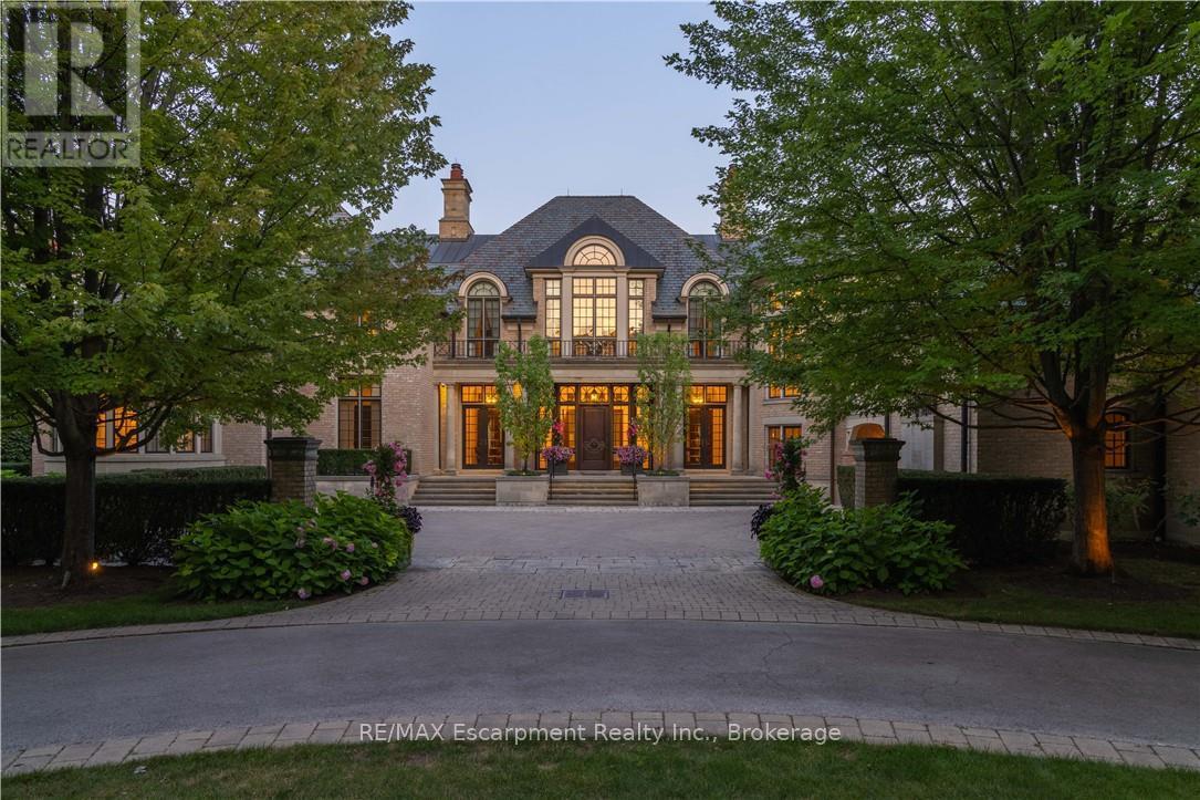 2054 LAKESHORE ROAD E - 3