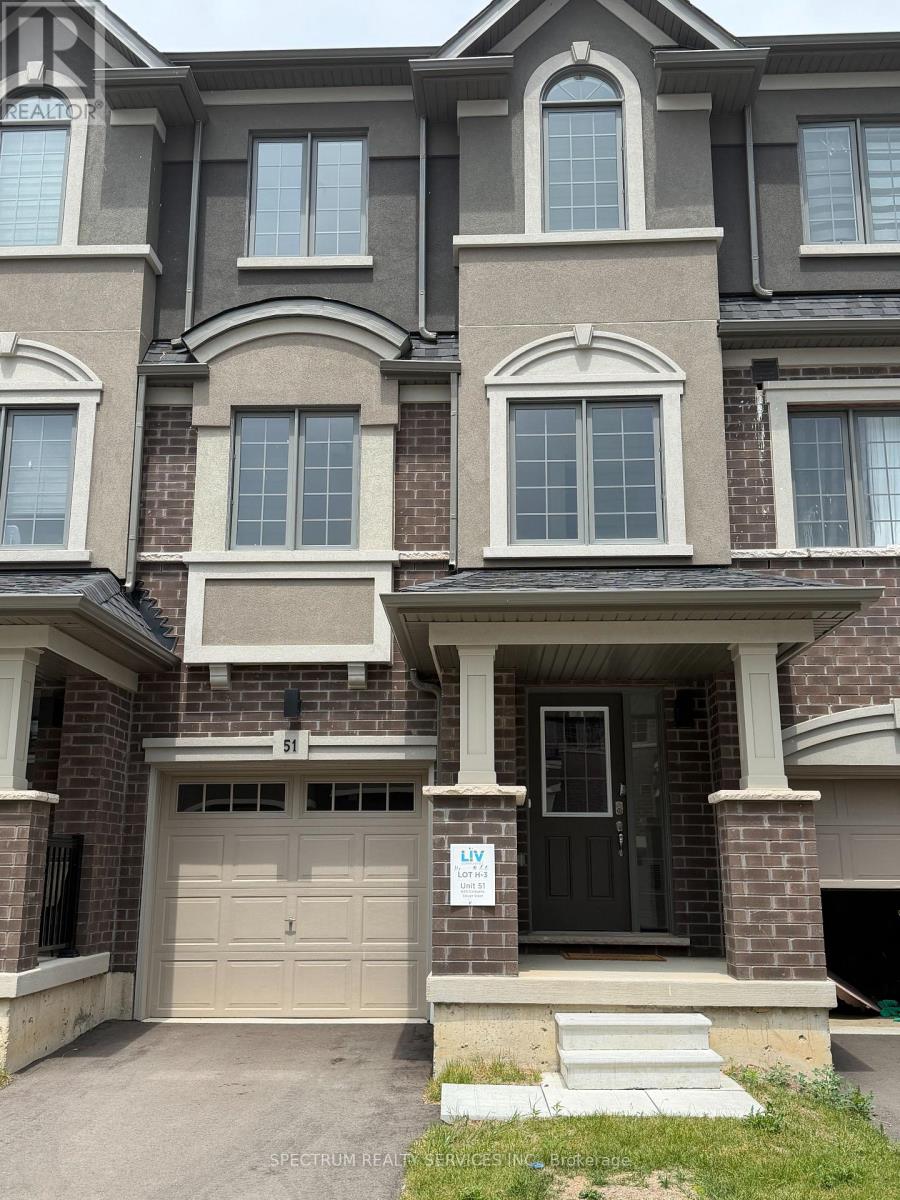#51 620 COLBORNE STREET W - 1