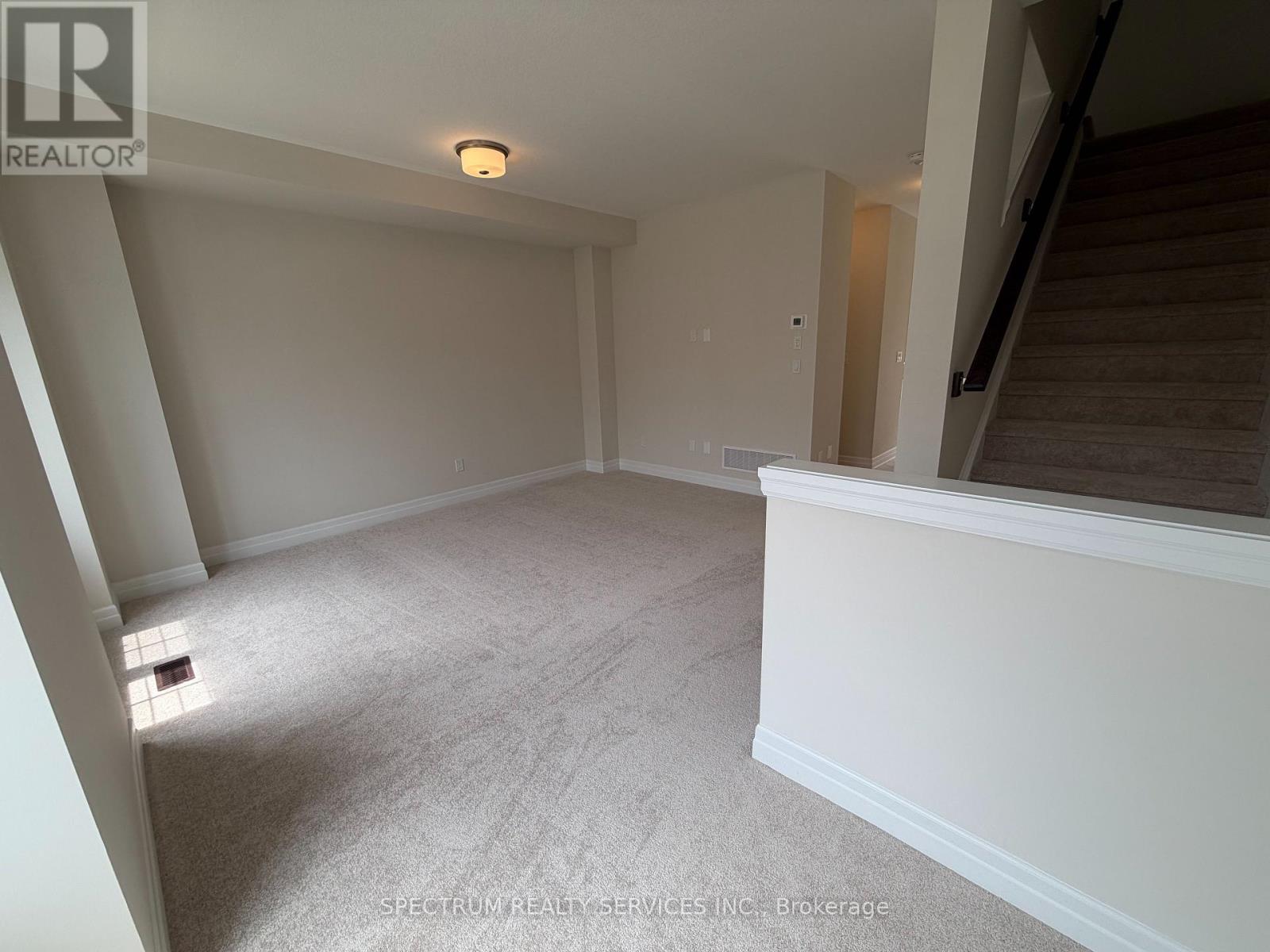 #51 620 COLBORNE STREET W - 10