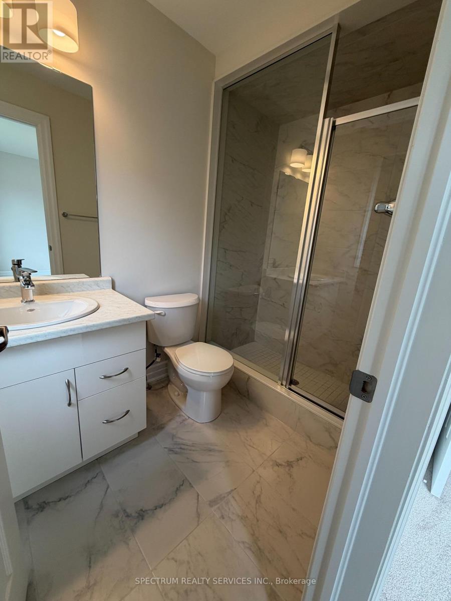 #51 620 COLBORNE STREET W - 12