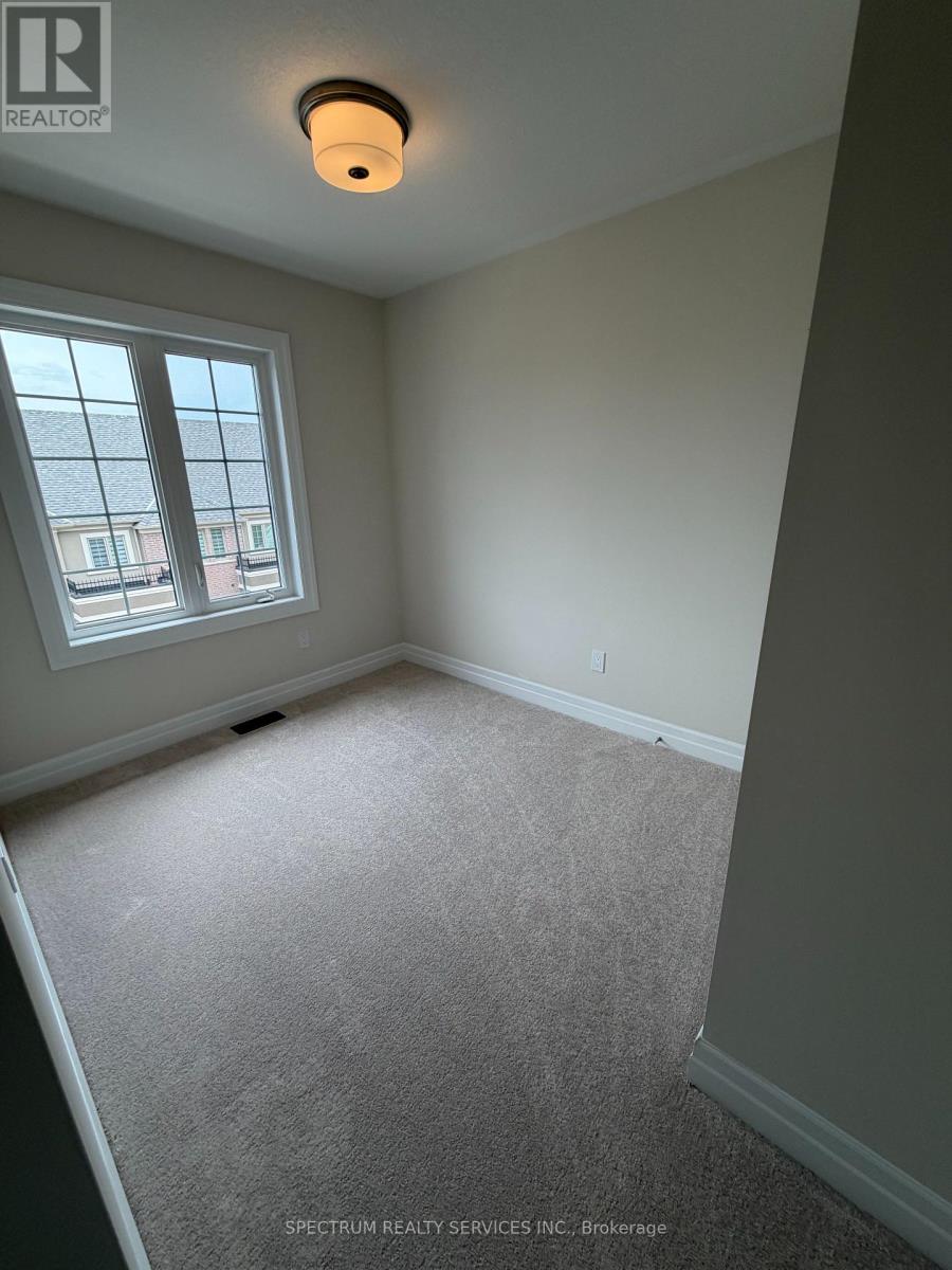 #51 620 COLBORNE STREET W - 14