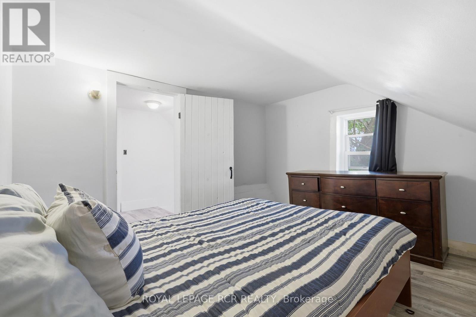 170 EDWARD STREET - 22