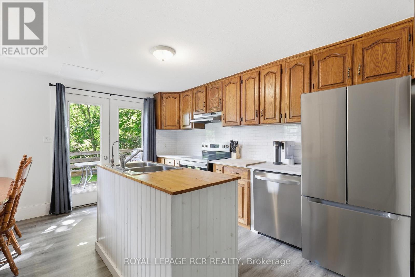 170 EDWARD STREET - 4
