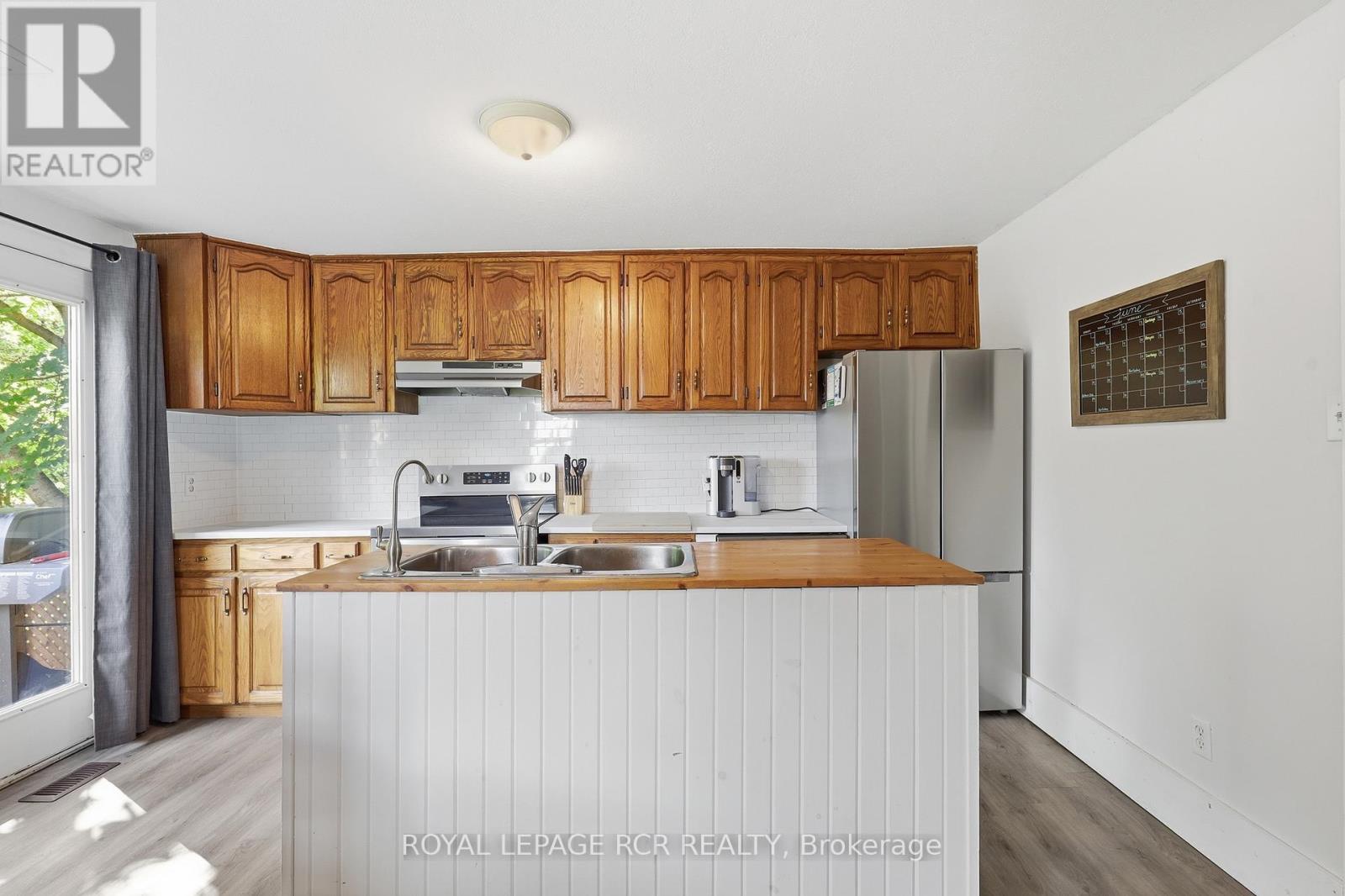 170 EDWARD STREET - 5