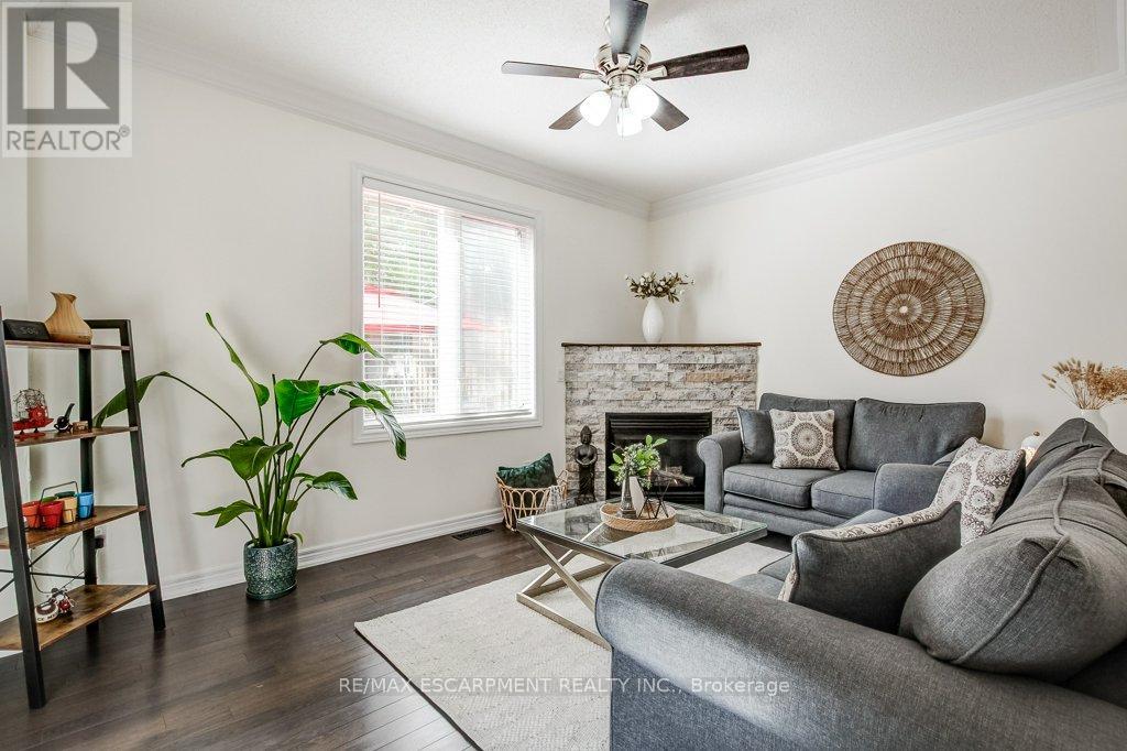 178 CHUDLEIGH STREET - 14