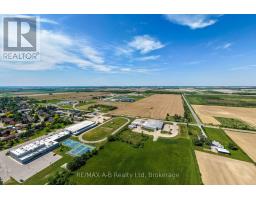 5438 Nauvoo Road, Warwick, ON N0M2S0 Photo 16