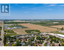 5438 Nauvoo Road, Warwick, ON N0M2S0 Photo 19