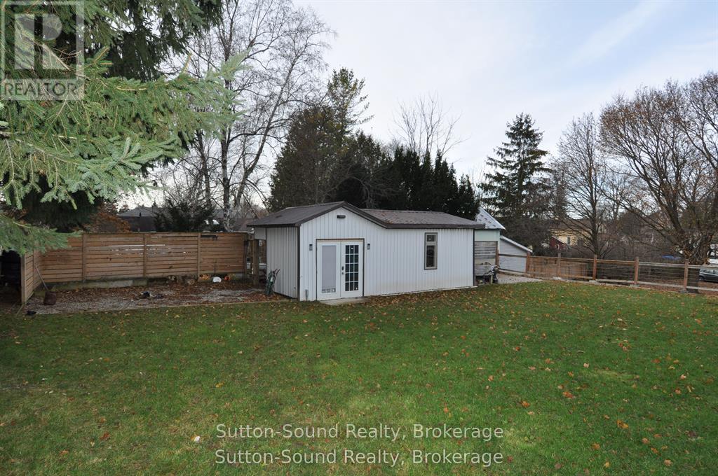 10 BROWNLEE STREET S - Image 39