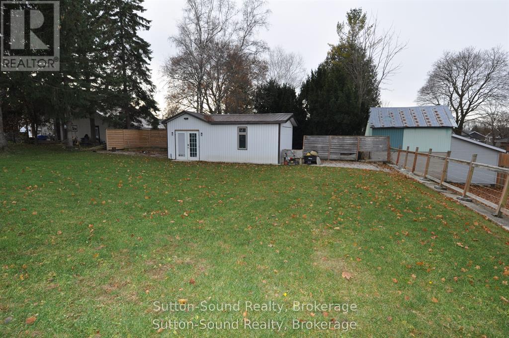 10 BROWNLEE STREET S - Image 40