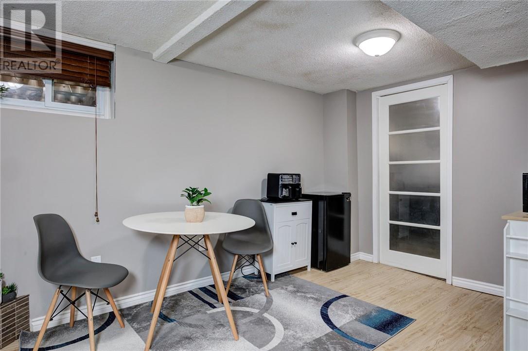 1053 Woodbine Avenue - 20