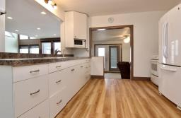 321 Lakeshore Drive, Oak Lake Beach, MB R0M1P0 Photo 16