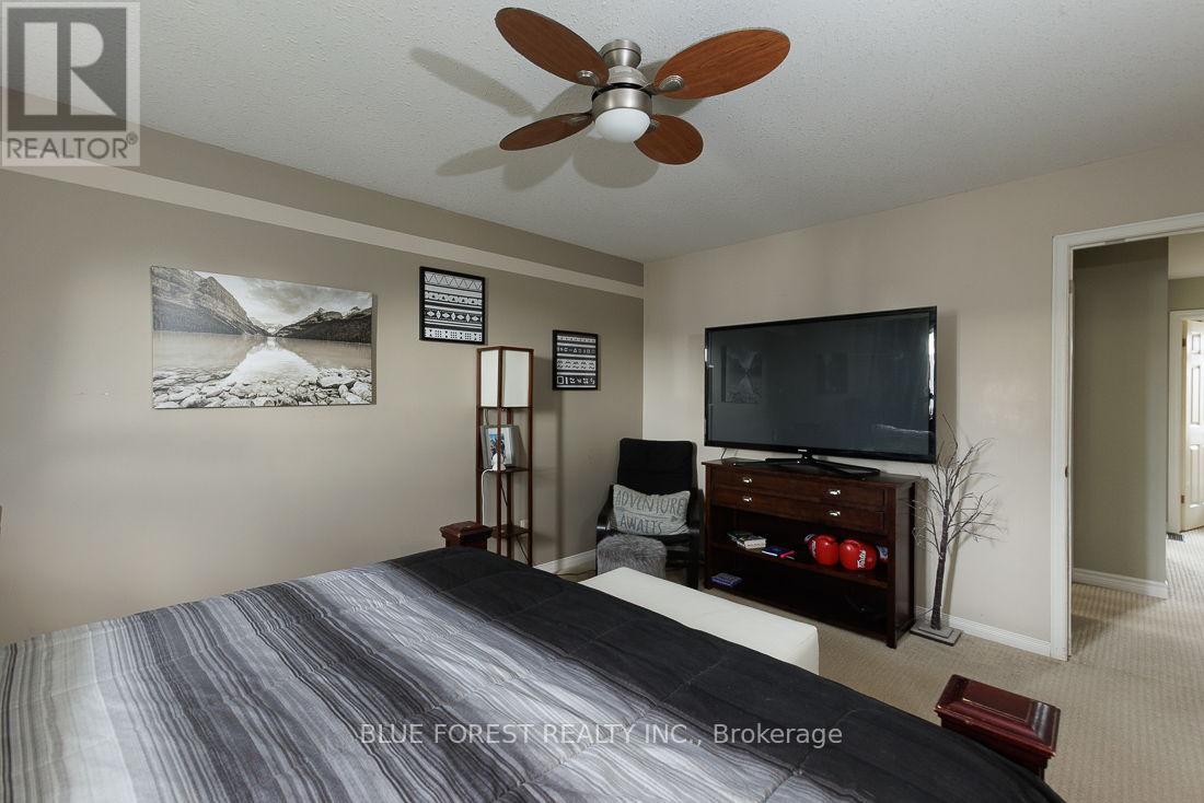 163 EMERALD ROAD - 12