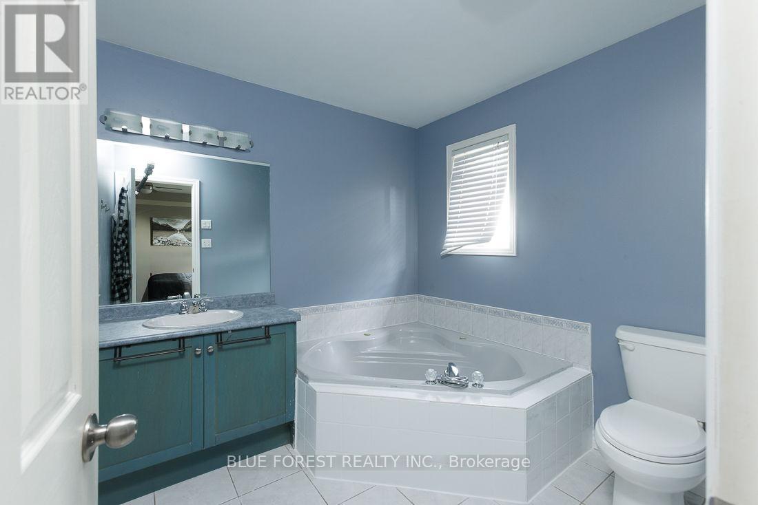163 EMERALD ROAD - 13