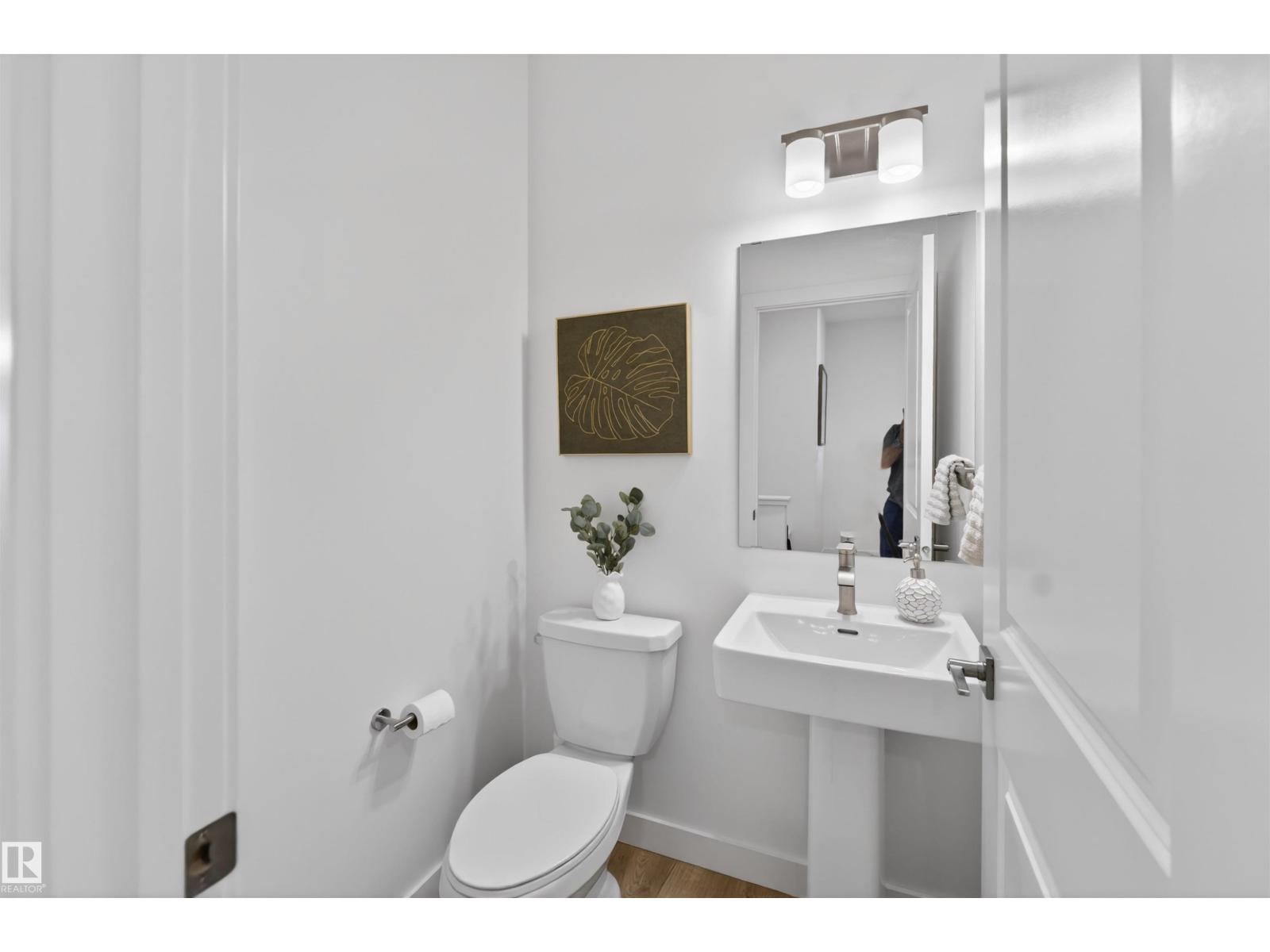 4104 208 ST NW NW — photo 19