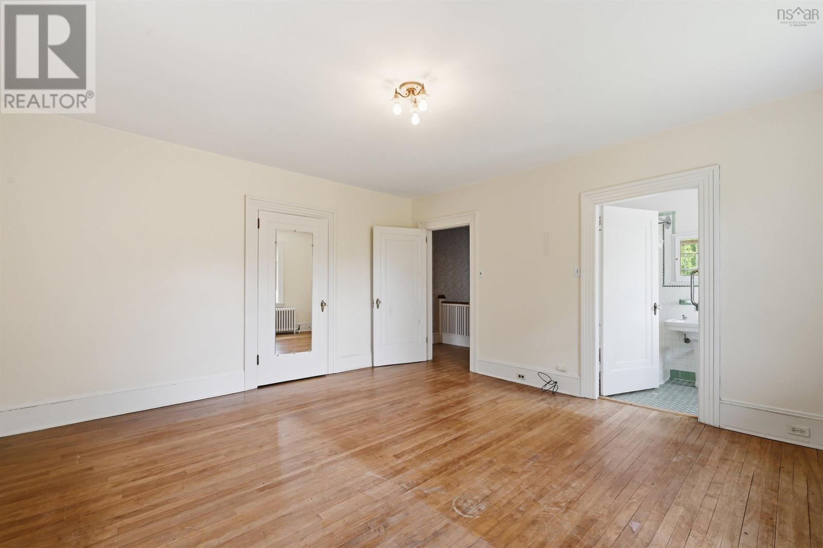 6470 Coburg Road - 27