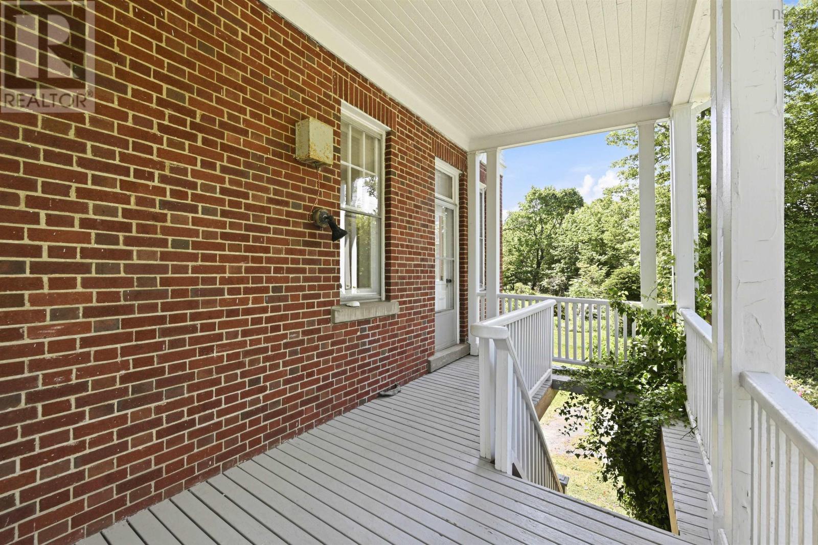 6470 Coburg Road - 41