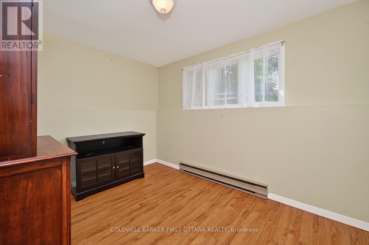 4 Bed, 1 Bath House for Sale in Ottawa – 8715 COPELAND ROAD, Ottawa – MLS# X13455458 - Image 27