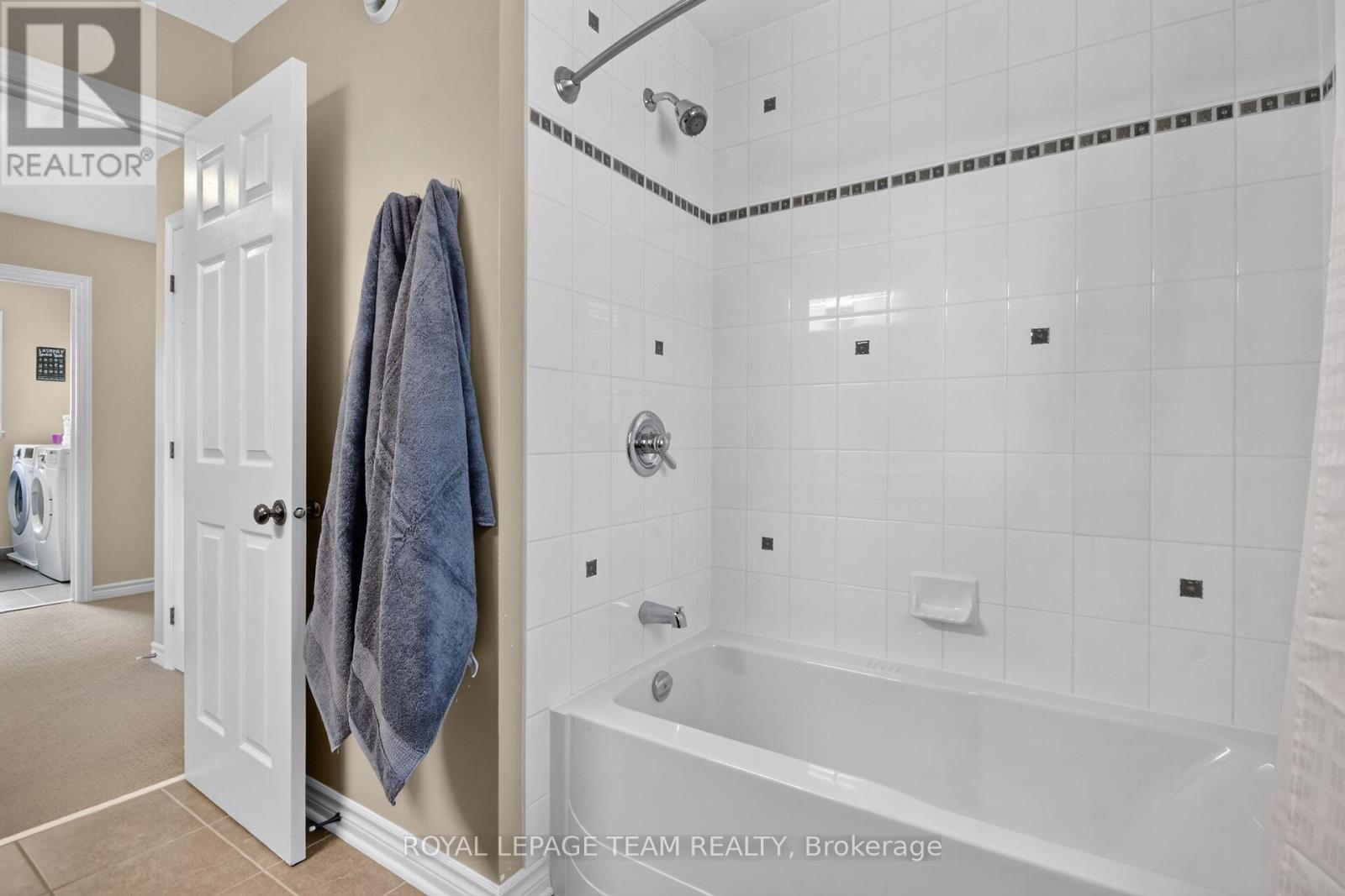 4 Bed, 4 Bath House for Sale in Ottawa – 83 LYDIA WAY, Ottawa – MLS# X13455466 - Image 32