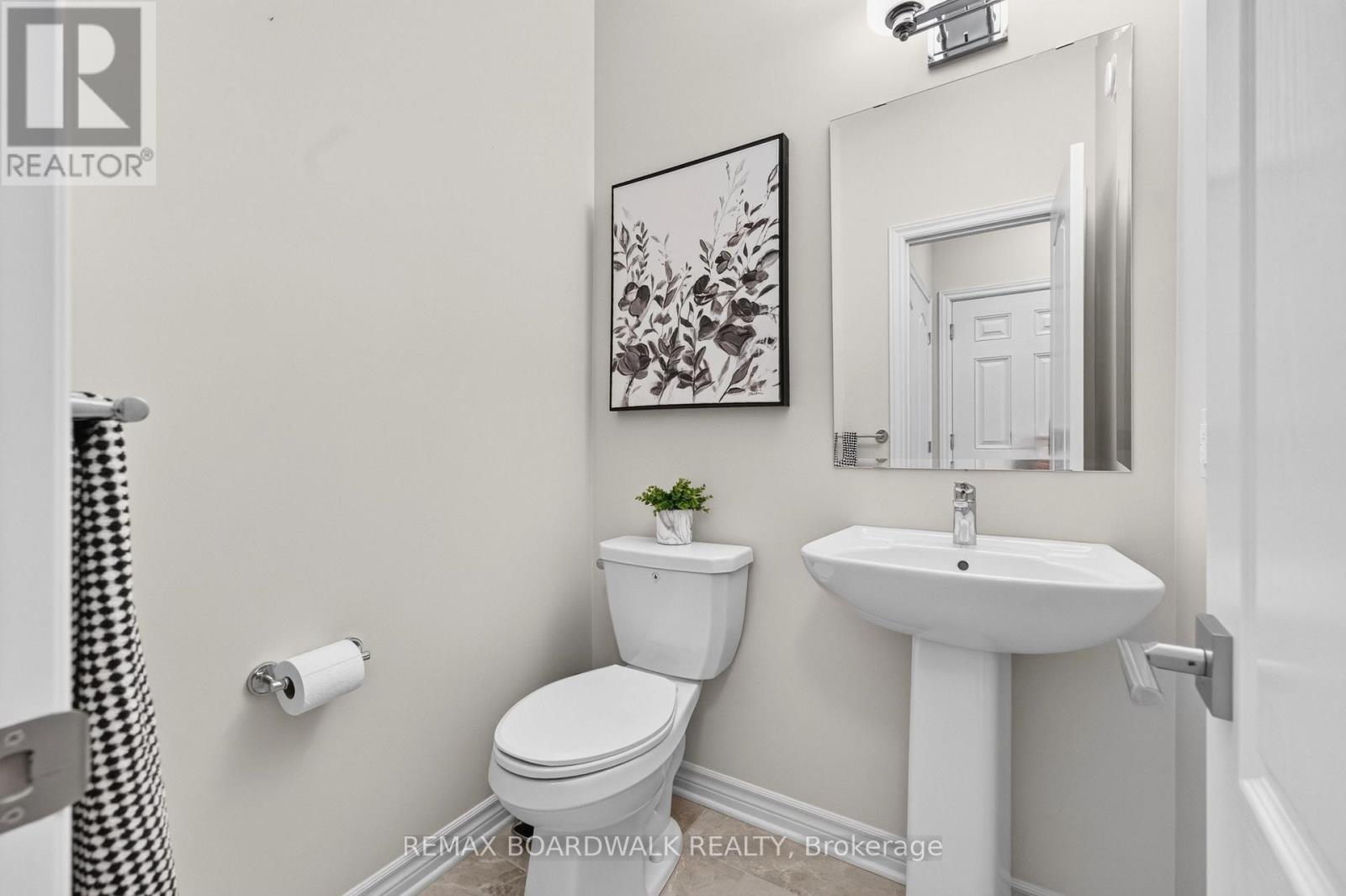 224 MAYGRASS WAY - 29