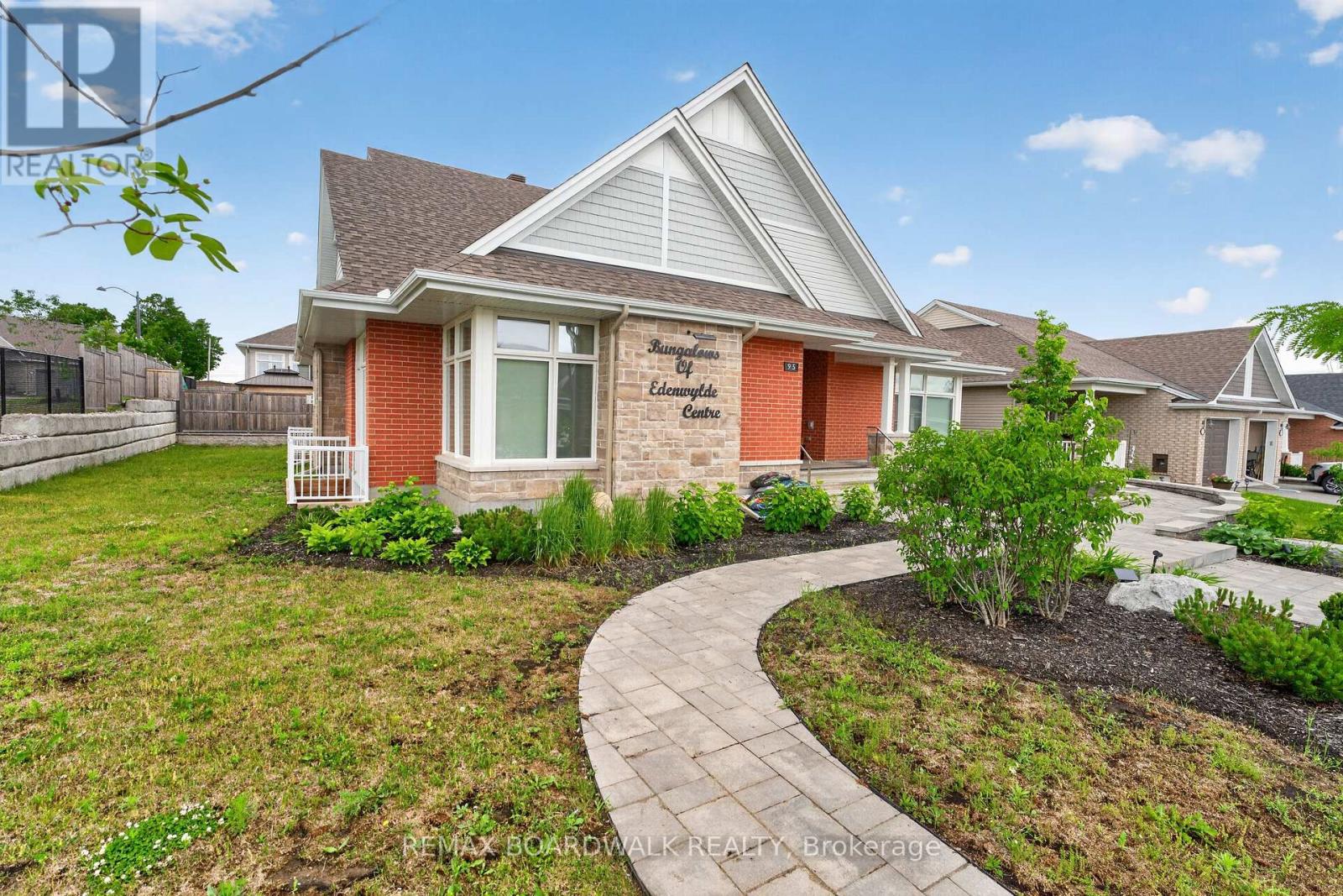 224 MAYGRASS WAY - 44
