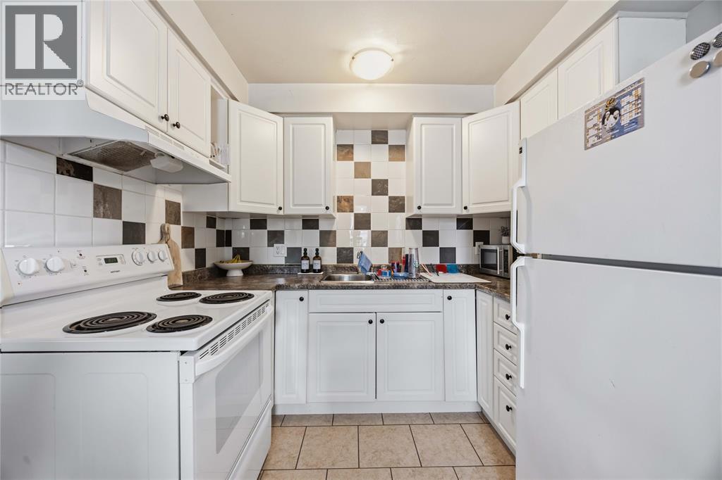 205 FANE STREET Unit# 7A, St Clair — photo 3